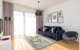 Sadyba Purple Luxury Apartment By Bookinghost